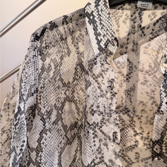 Vintage 90’s Emanuel Ungaro Sheer Snake-Print Button-Down Blouse - White & Black - Picture 6 of 14